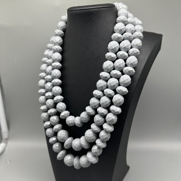3/$30 Sugarfix Statement Necklace Gray Faceted Beads Chunky Beaded 20" - Picture 8 of 15